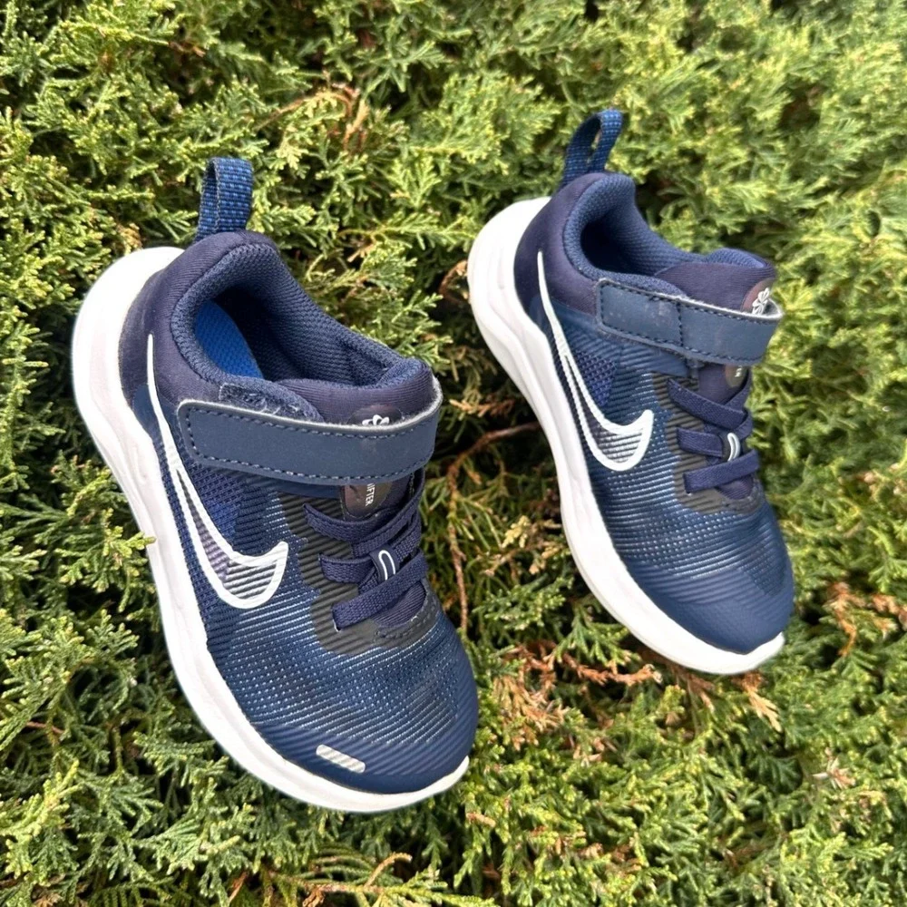 Nike Downshifter 12 Next Nature Toddler Sneakers Size 7 Midnight Navy Blue Shoes